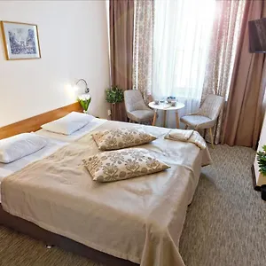 https://mini-hotel-kiev-downtown.hotels-of-kiev.com