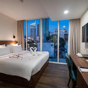 Отель Hato Saigon Boutique & Rooftop ****