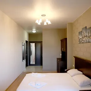 https://irishotels.hotels-of-kiev.com