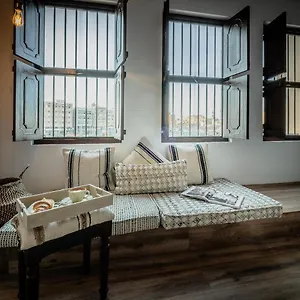 Mazmi Casa 2*, Dubai Emirati Arabi Uniti